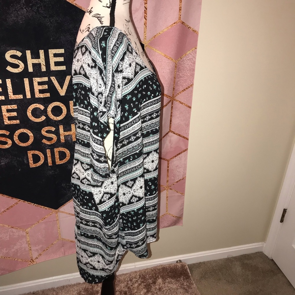 🚫SOLD🚫TORRID• multi pattern buttonback blouse - Picture 5 of 7